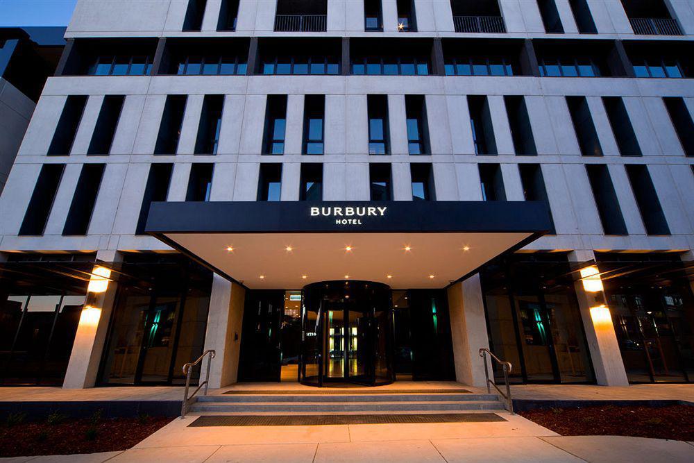 Burbury Hotel Camberra Exterior foto